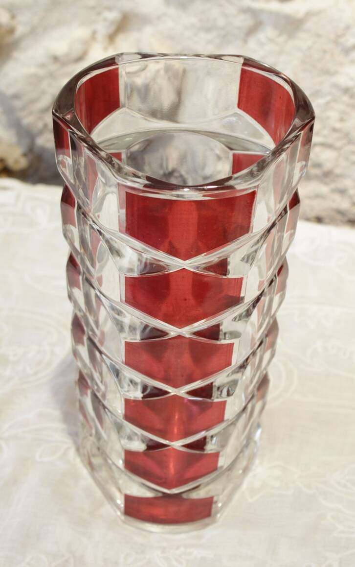 Ruby-colored glass vase by JG Durand and produced by Luminarc circa 1970