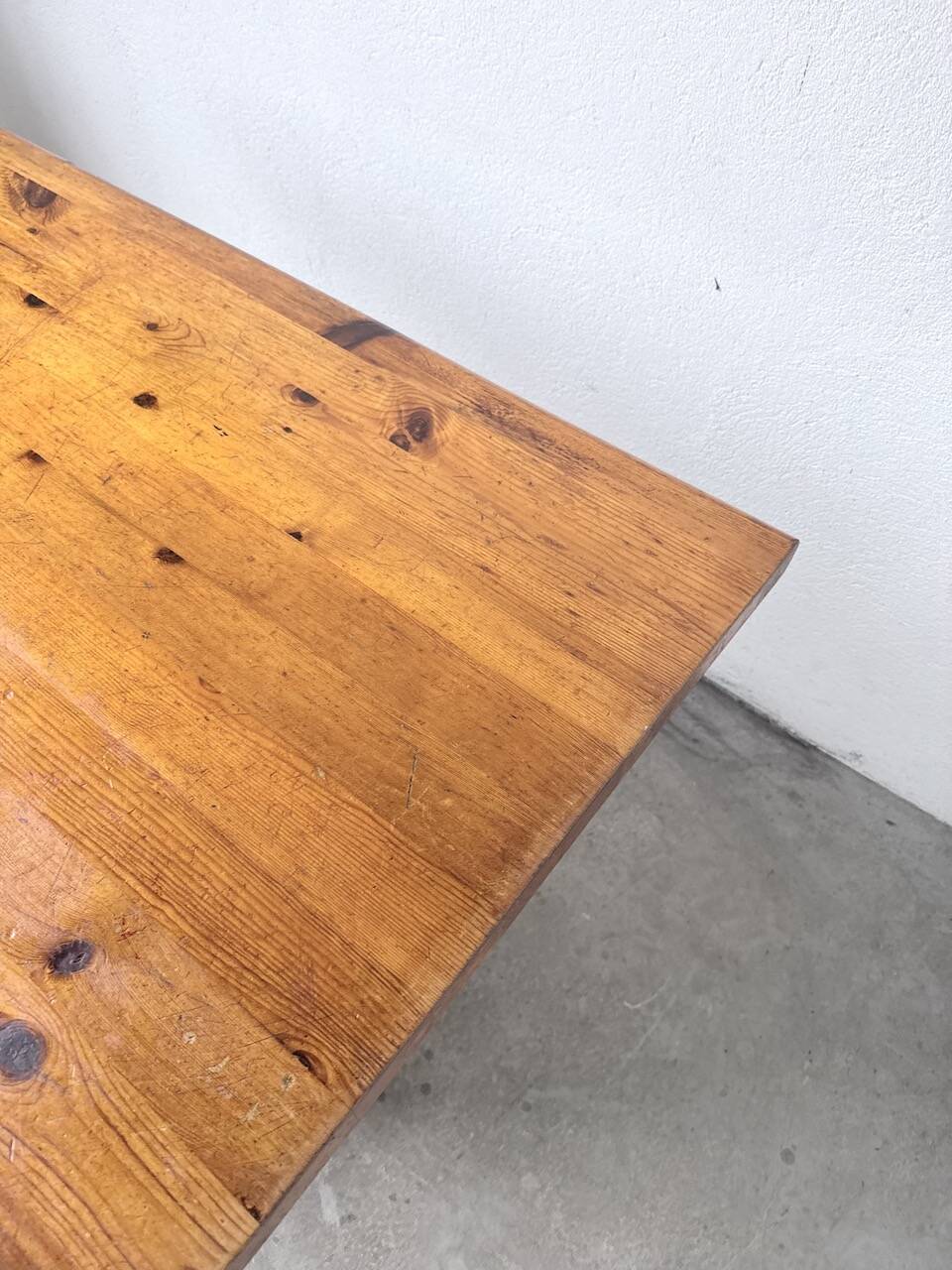 Mountain furniture table made of solid pine