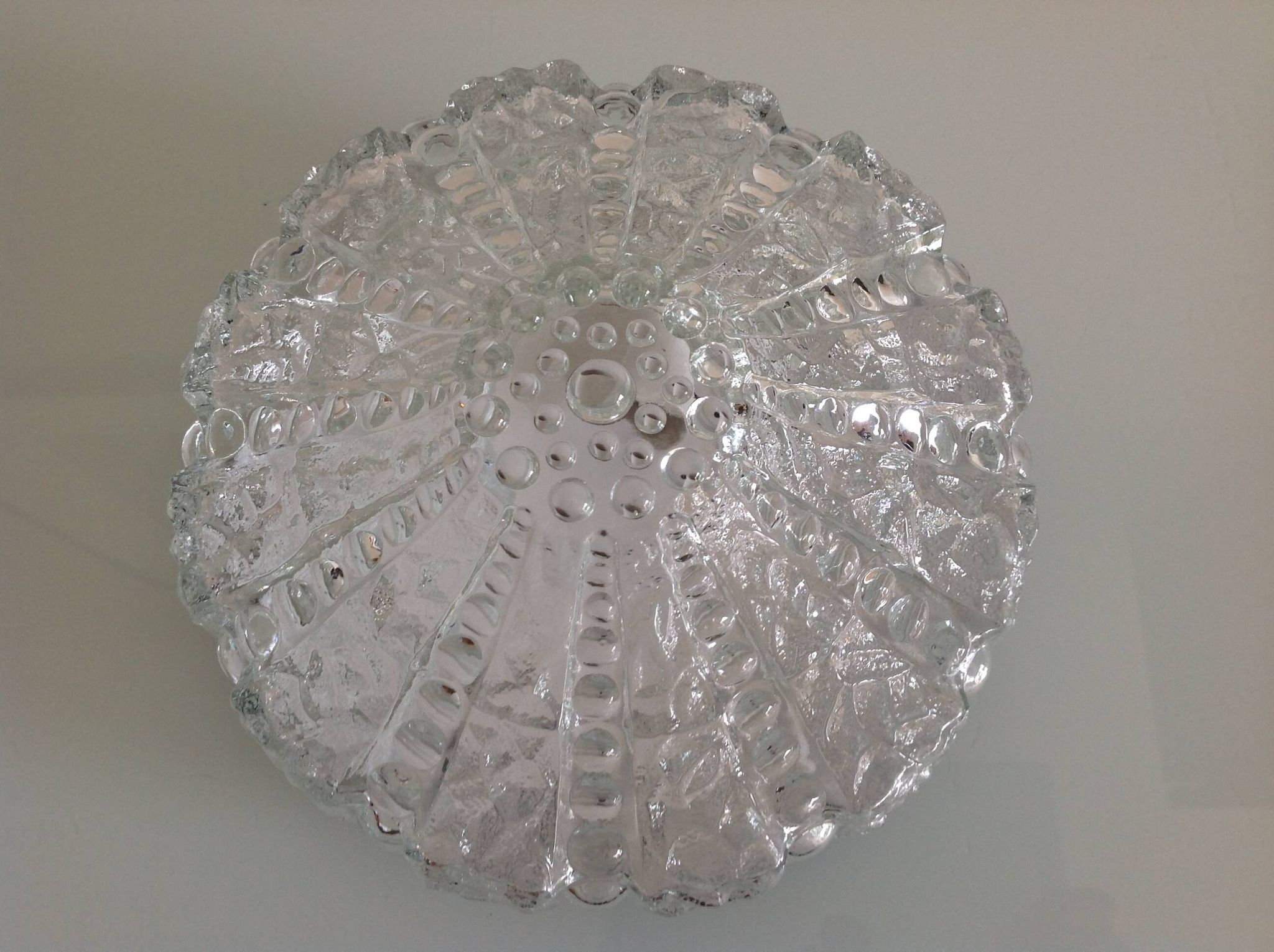 Plafonnier rond en verre bullé  / vintage années 60-70
