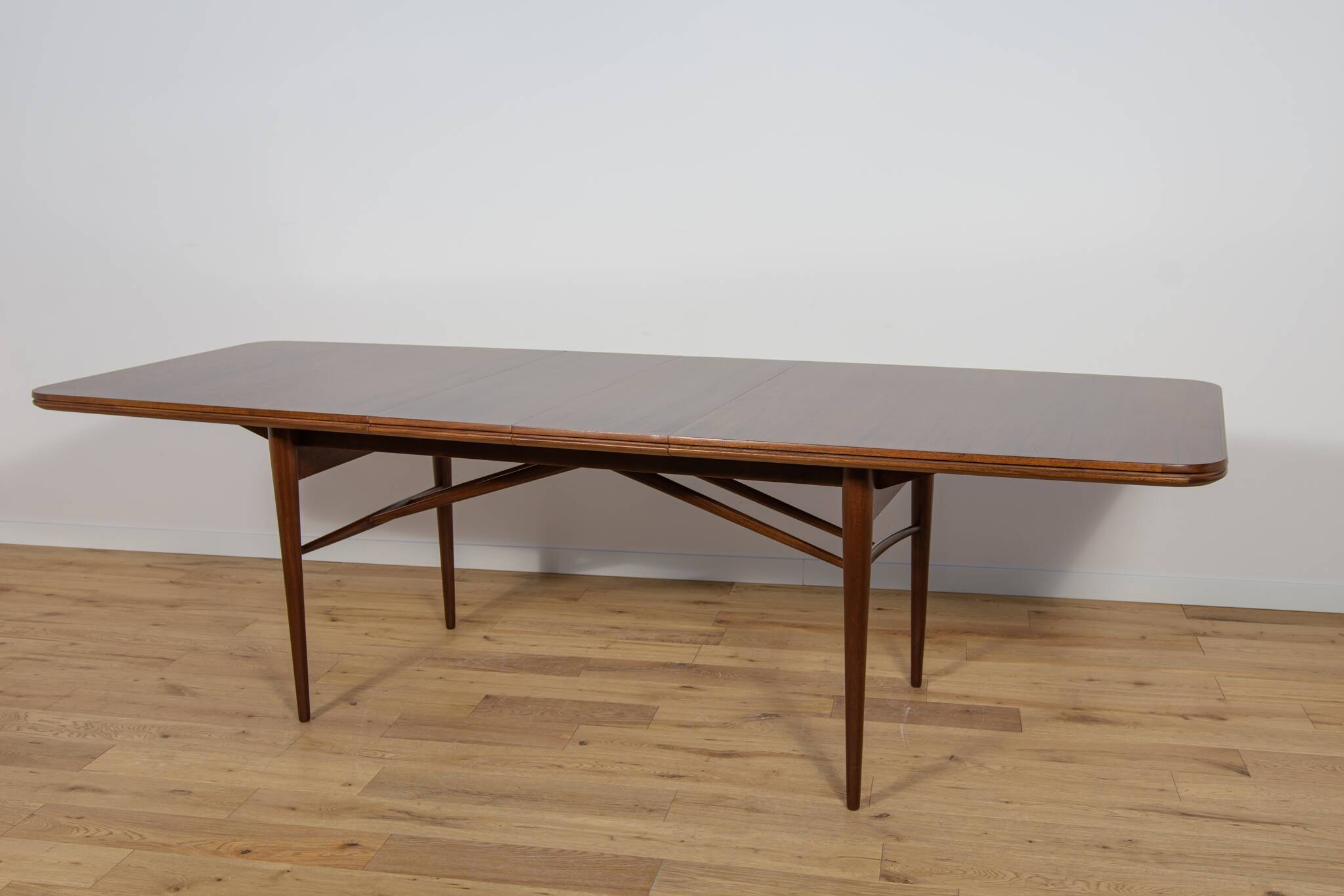 Mid-Century Rosewood Dining Table Table by Robert Heritage for Archie Shine, United Knigdom, 1950s
