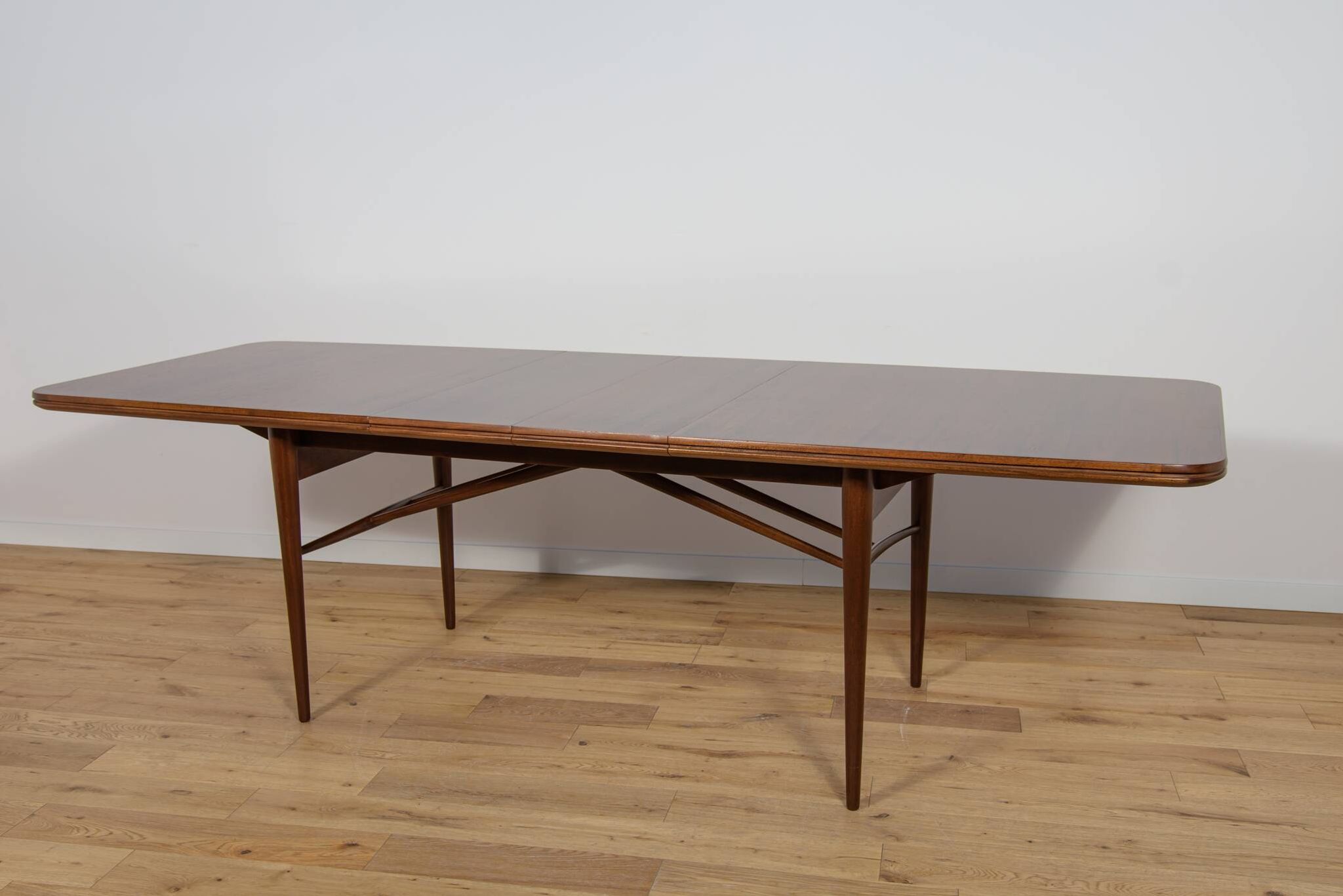 Mid-Century Rosewood Dining Table Table by Robert Heritage for Archie Shine, United Knigdom, 1950s