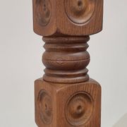 Brutalist floor lamp in turned wood, in the style of Charles Dudouyt.