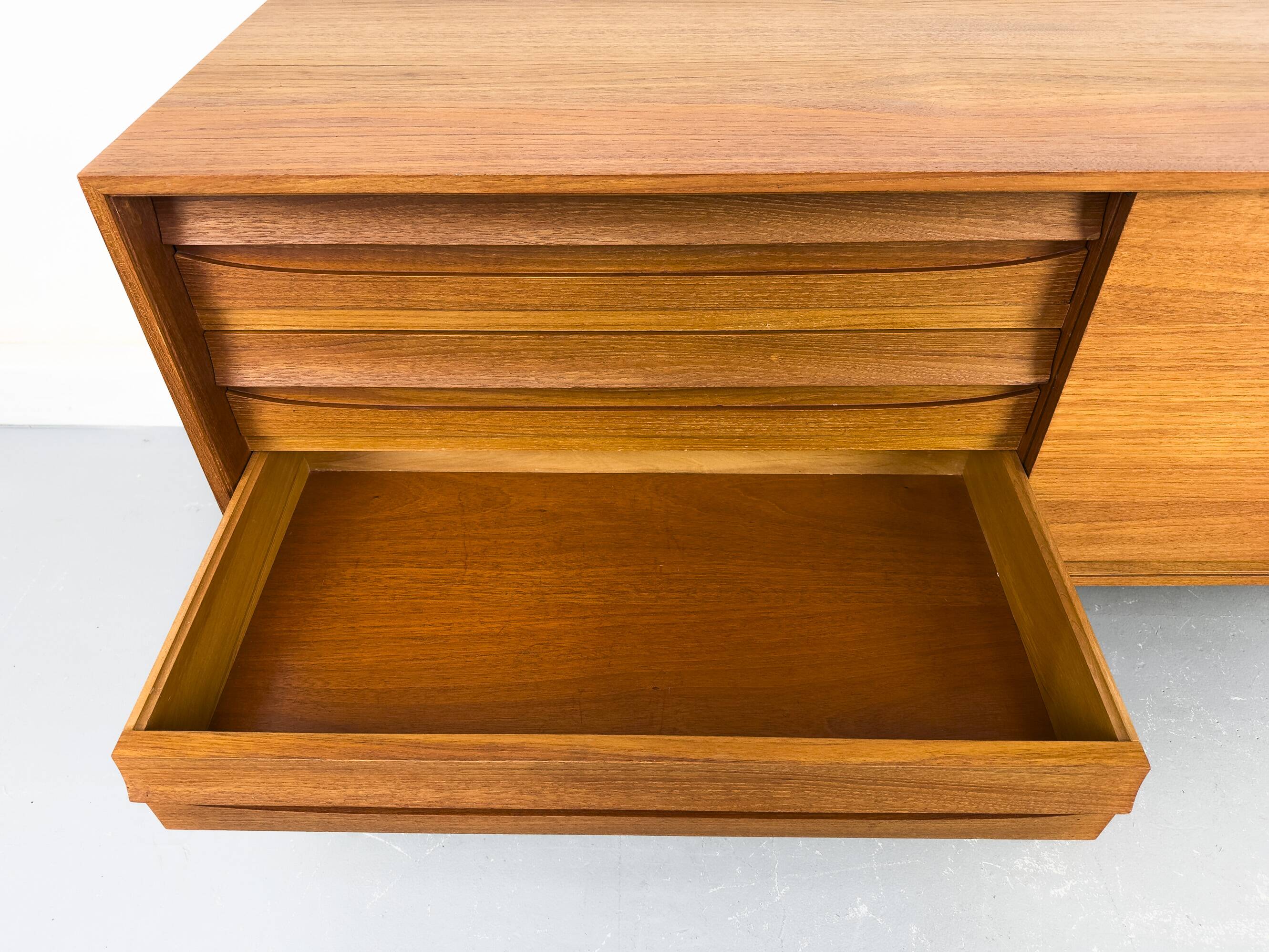 Mid-Century Teak Sideboard from Franzmeyer Möbel, 1960s
