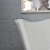 Fauteuil space age en fibre de verre laquée blanche, circa 1970