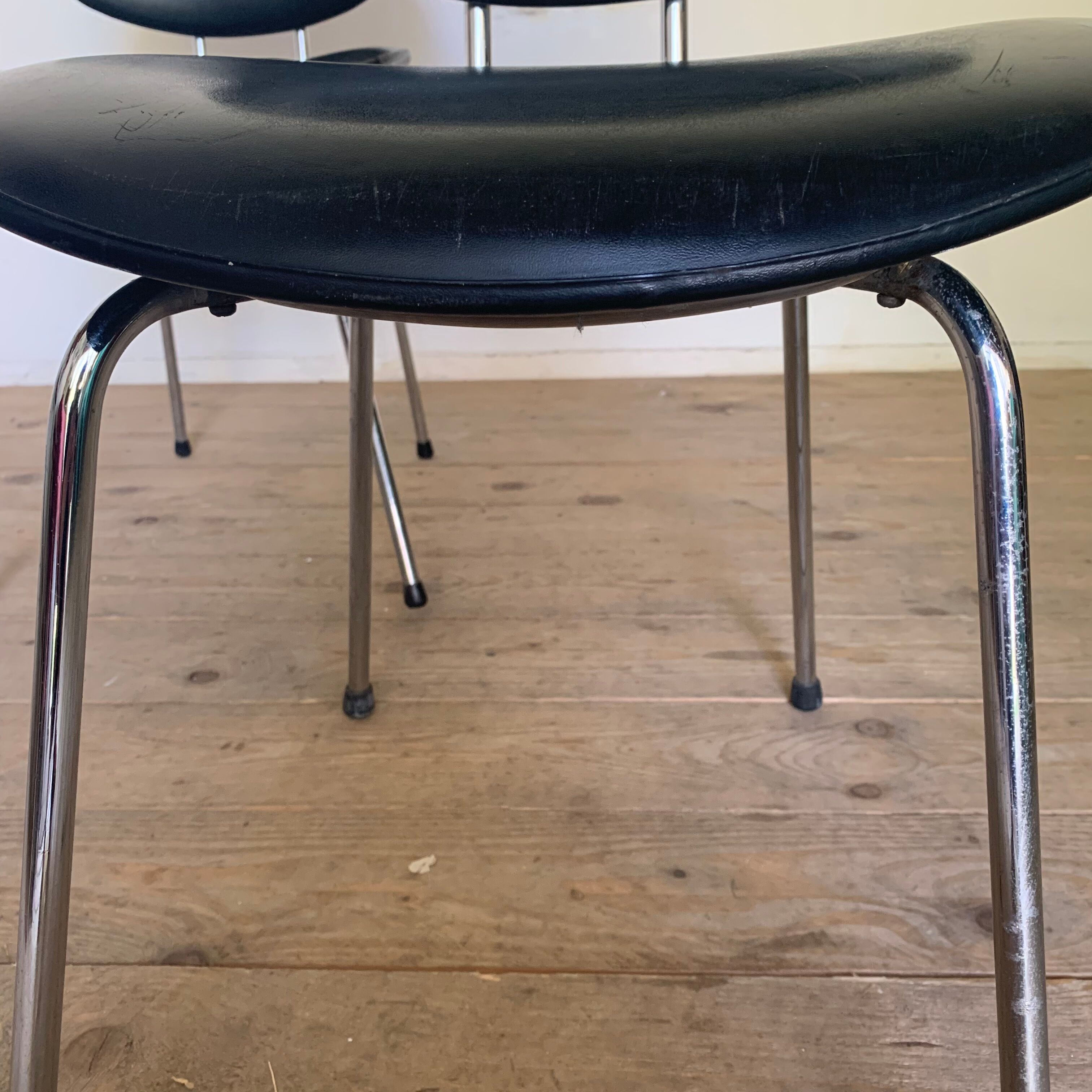 Kitchen chair Skai black