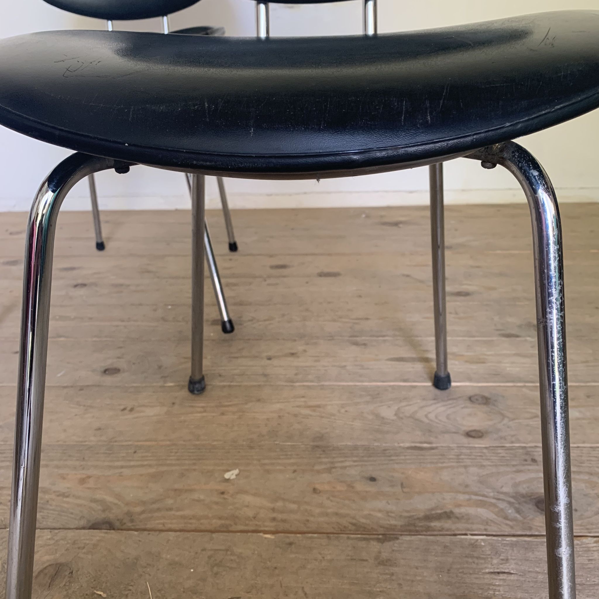 Kitchen chair Skai black