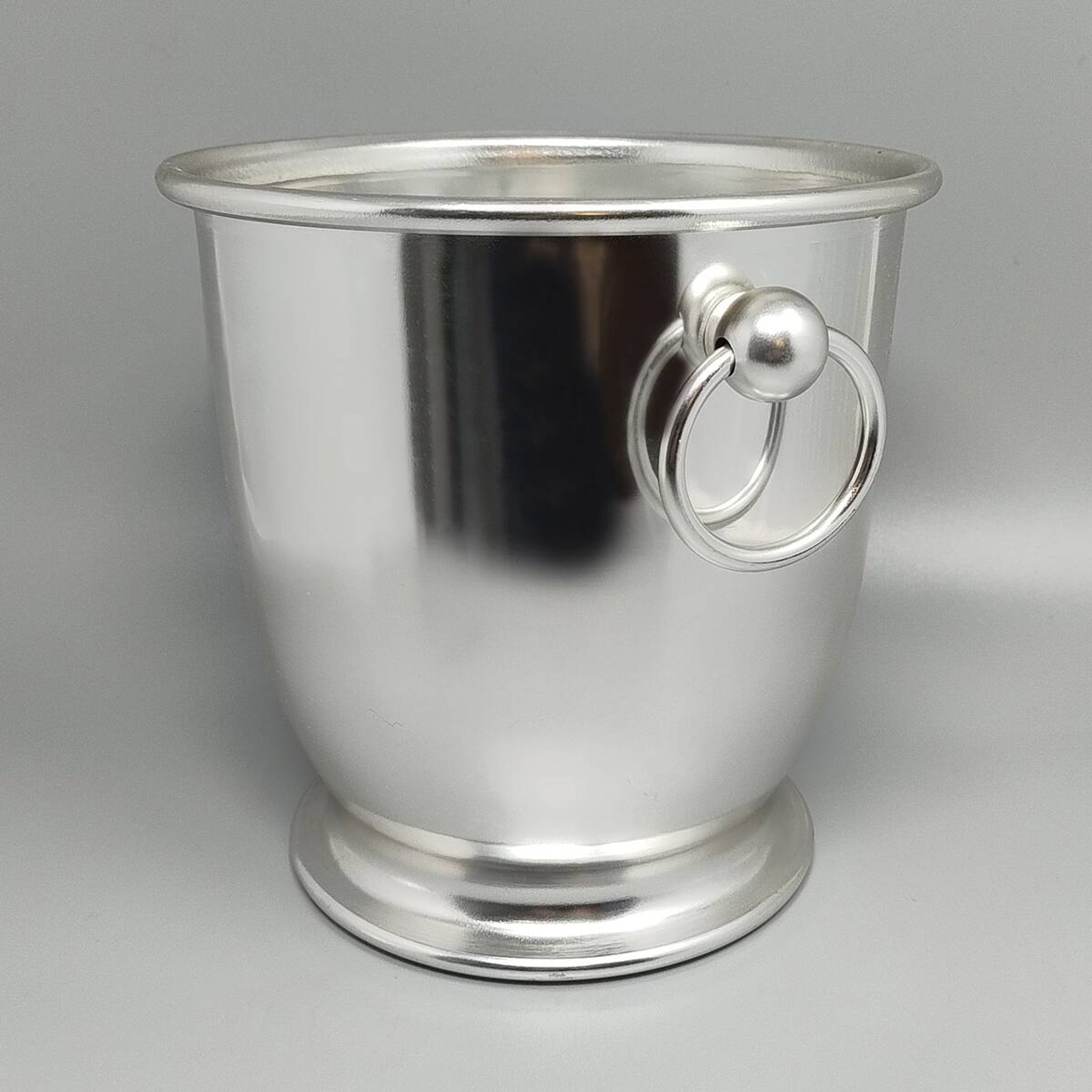 1970s Stunning Ice Bucket by ARIR. Made in Italy