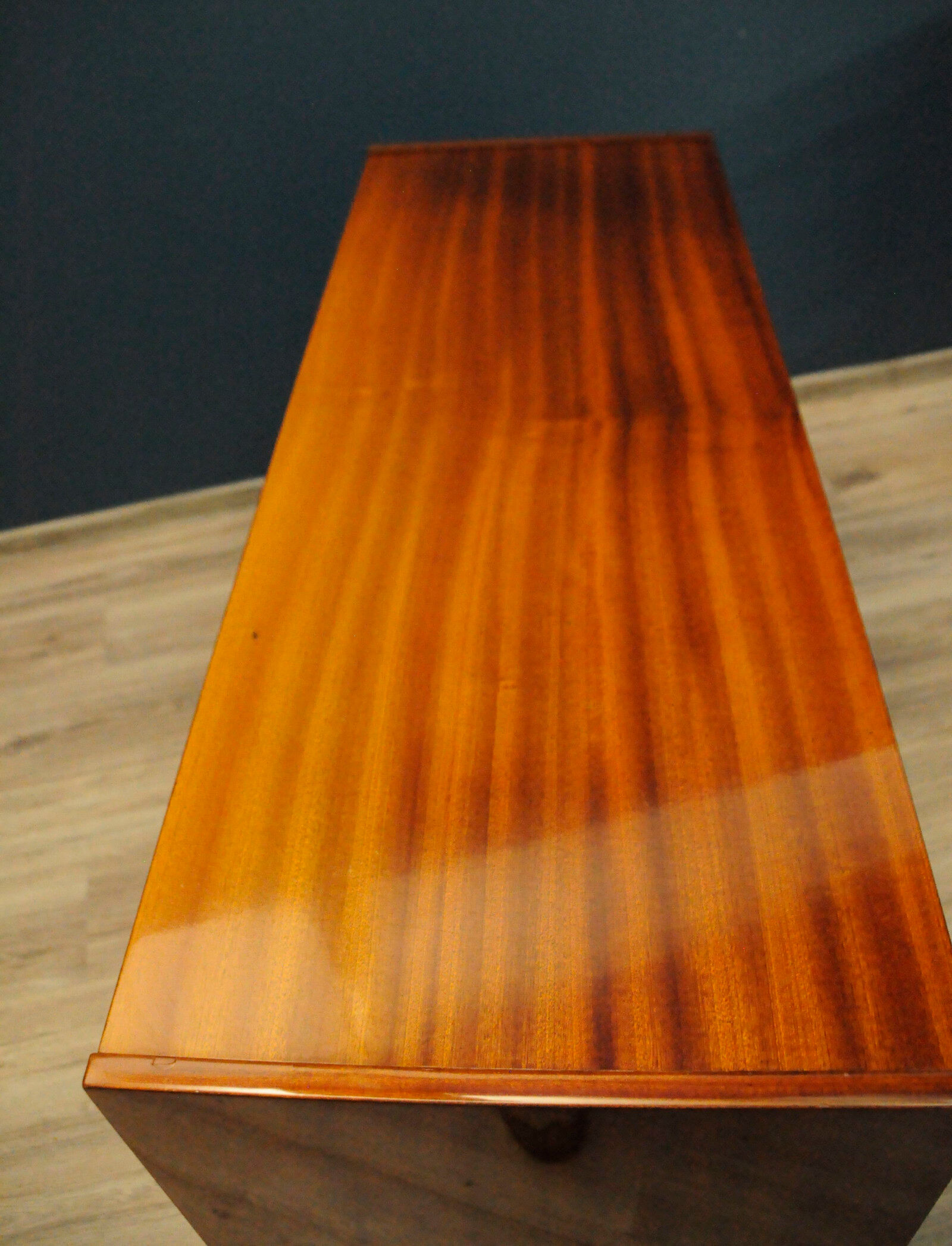 Violetta chest of drawers