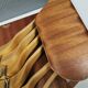 Very beautiful vintage hanger holder, including 7 matching hangers.
