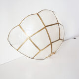 Mother-of-pearl shell shape wall lamp