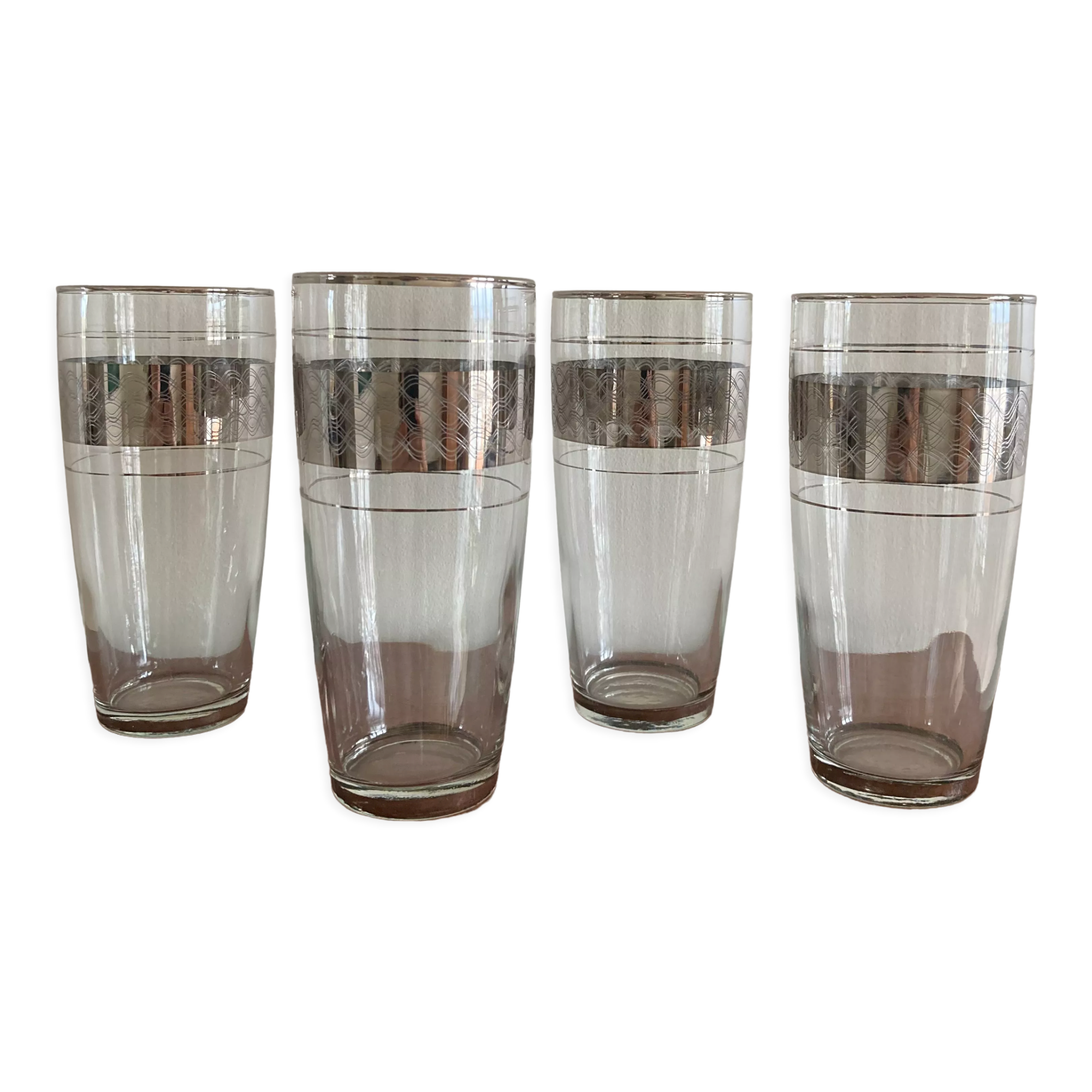 4 glasses with orangeade silver décor