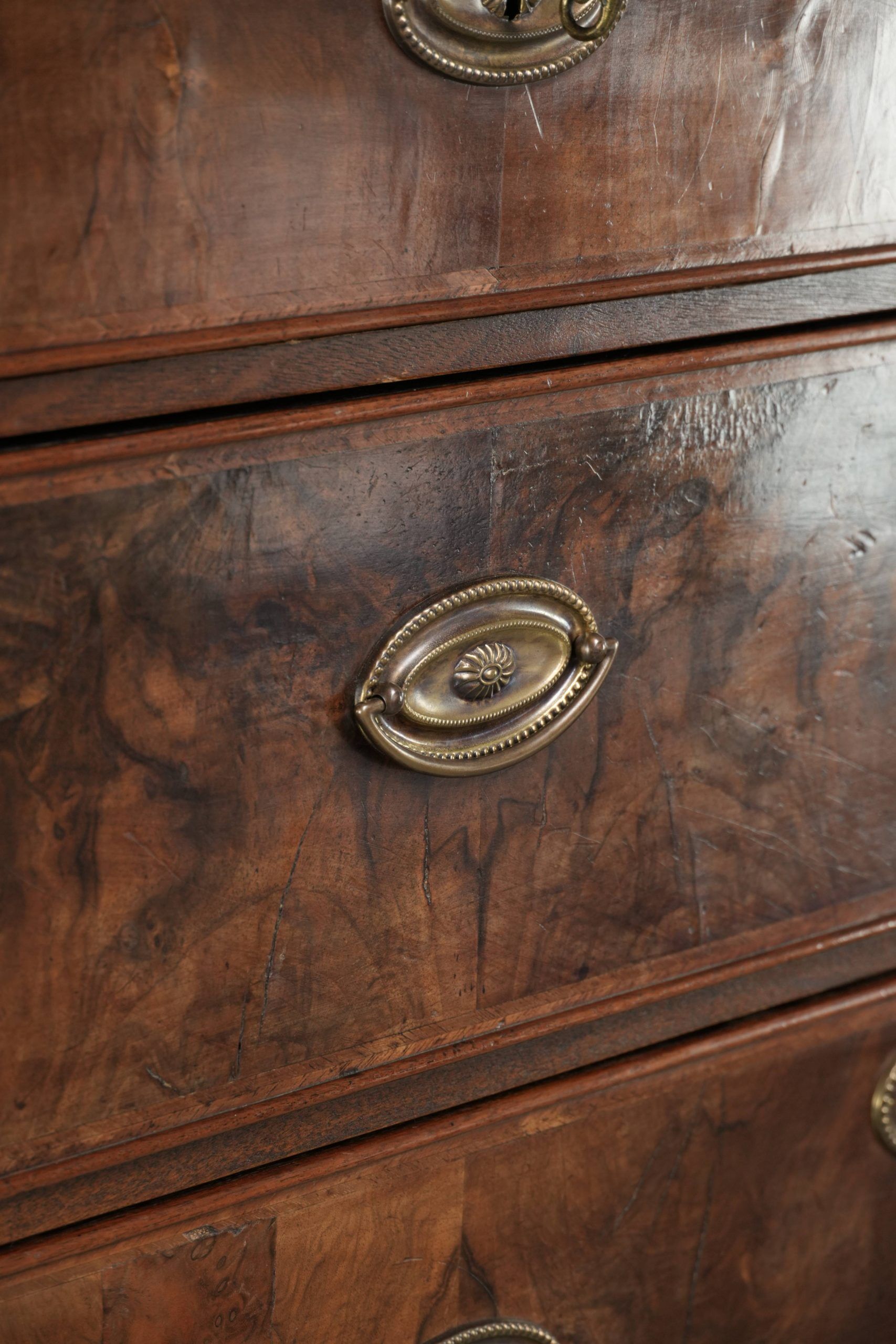 Large antique English oak double chest of drawers from the 18th century