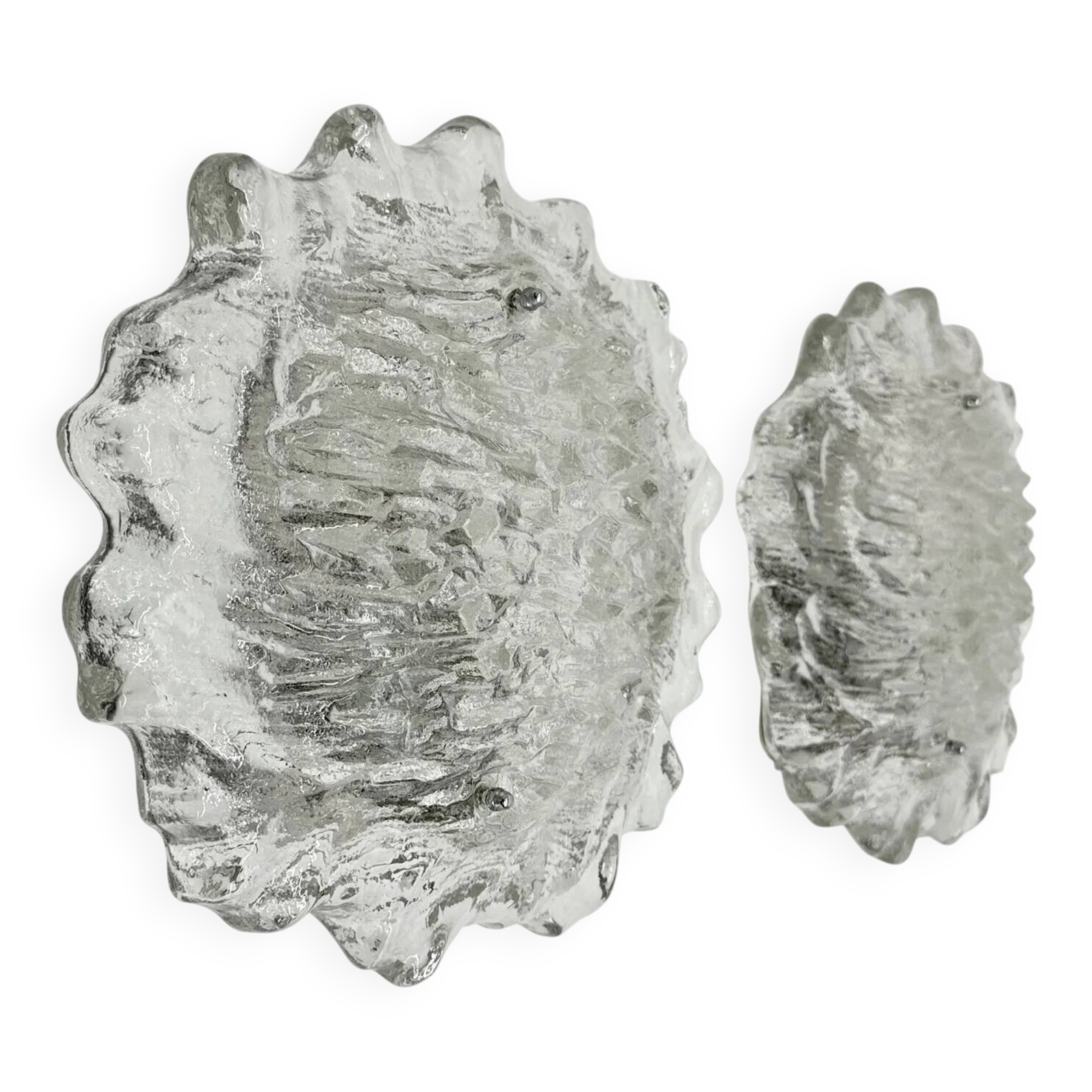 Ensemble de 2 grands appliques en verre à glace des années 1970.