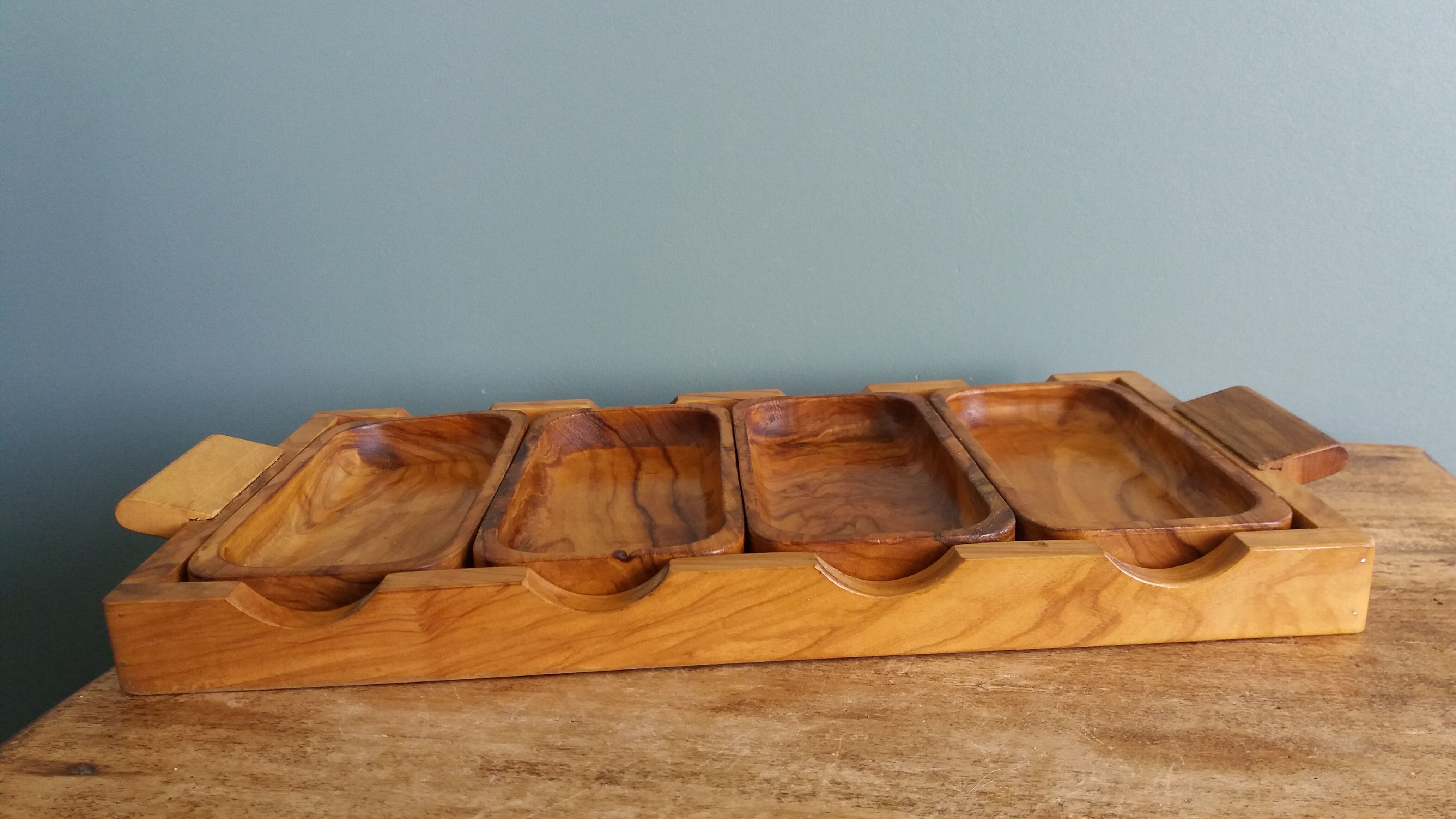Olive wood aperitif platter and ramekins
