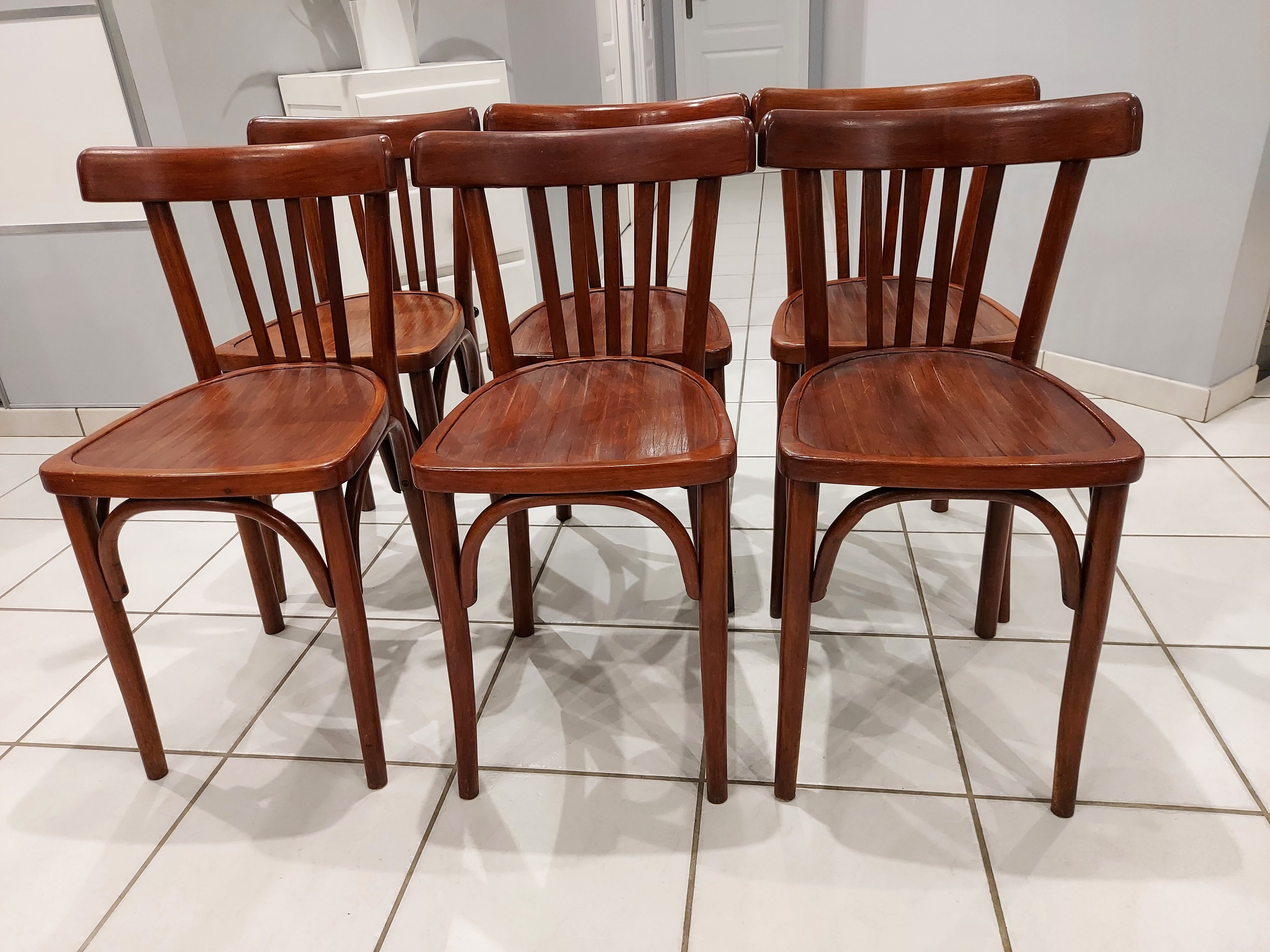 Suite de 6 chaises de Bistrot vintage années 1950
