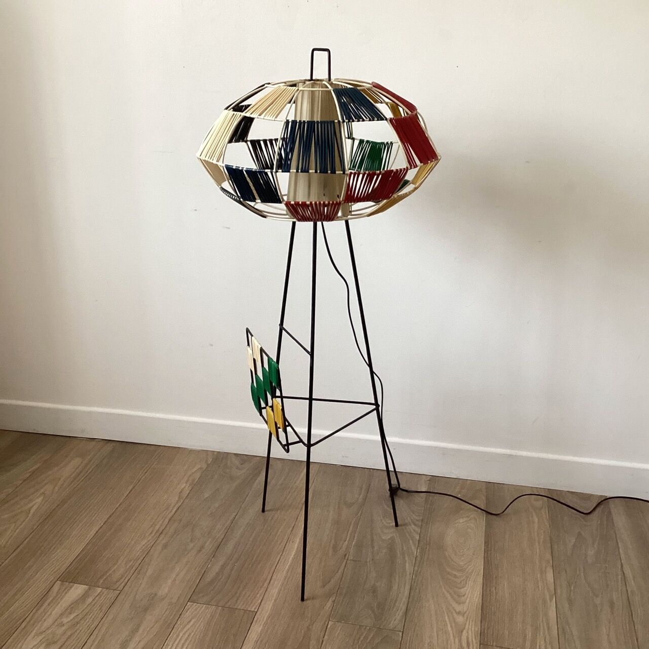 Floor lamp 50s scoubidous
