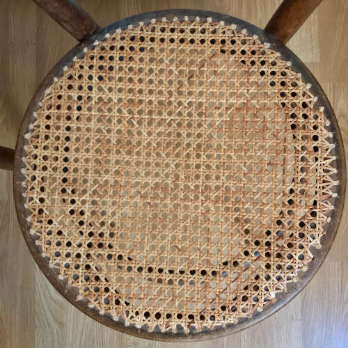 Omega Thonet chairs no.20