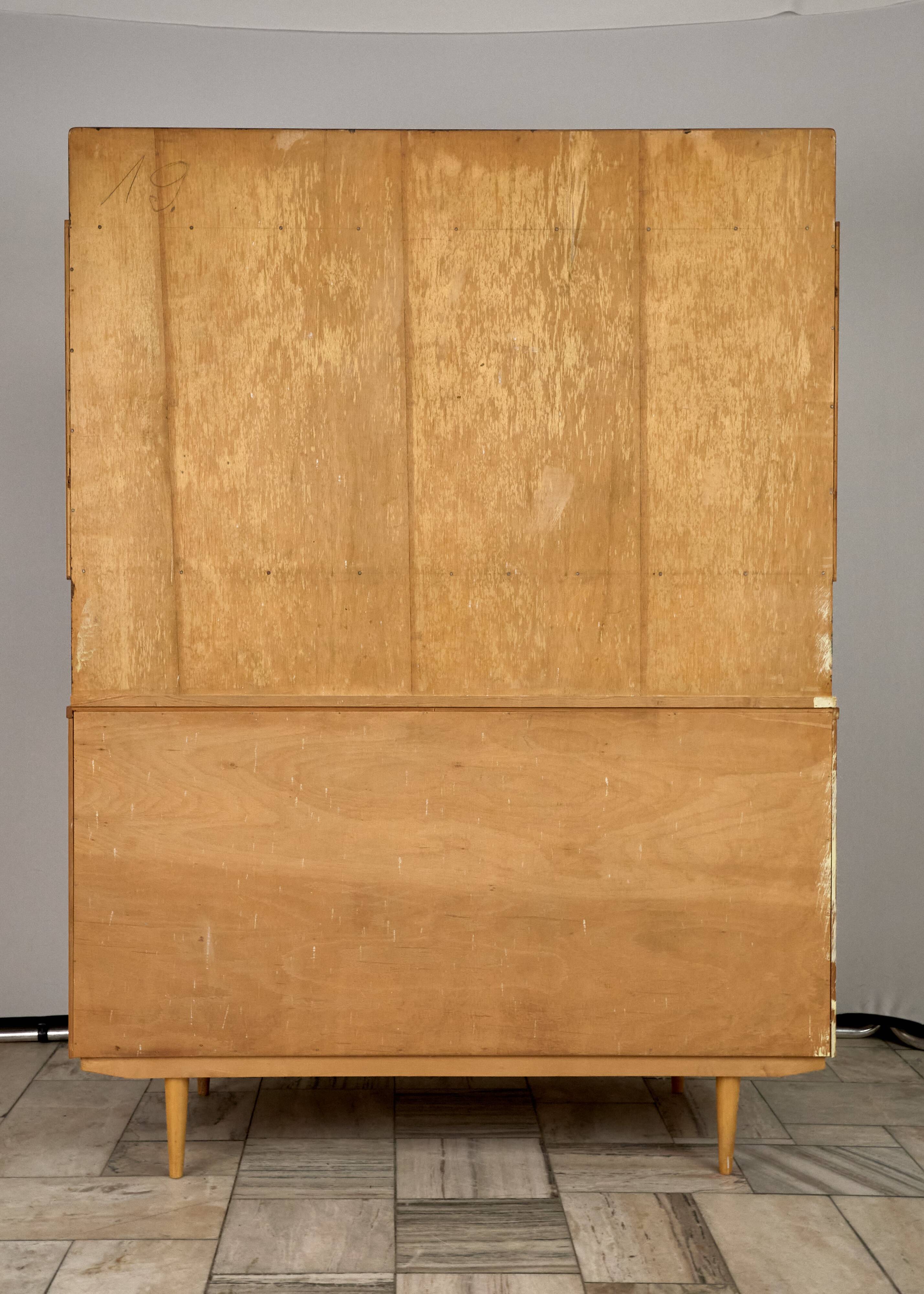 Crédence, années 1960, Tchécoslovaquie