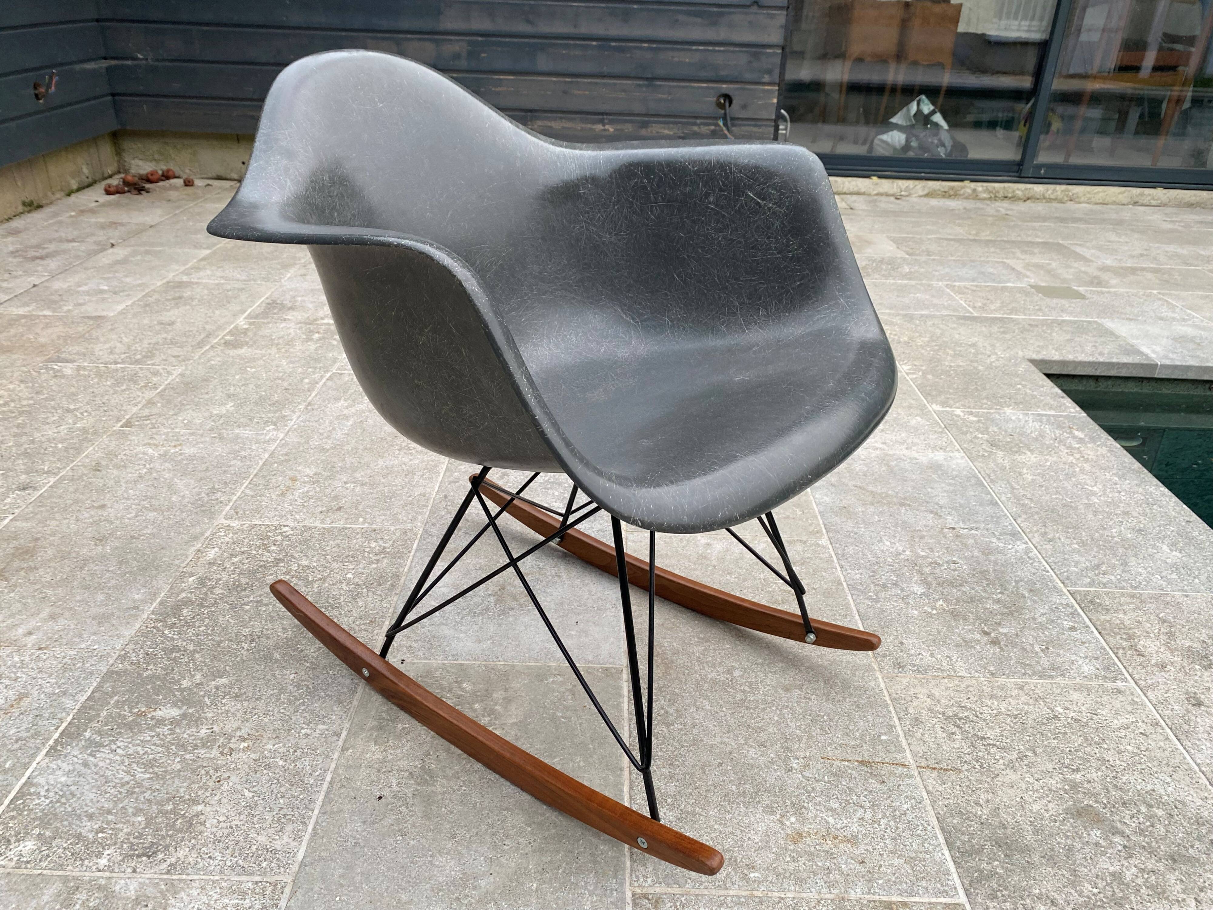 Rar eames armchair, elephant grey, zenith plastics, herman miller