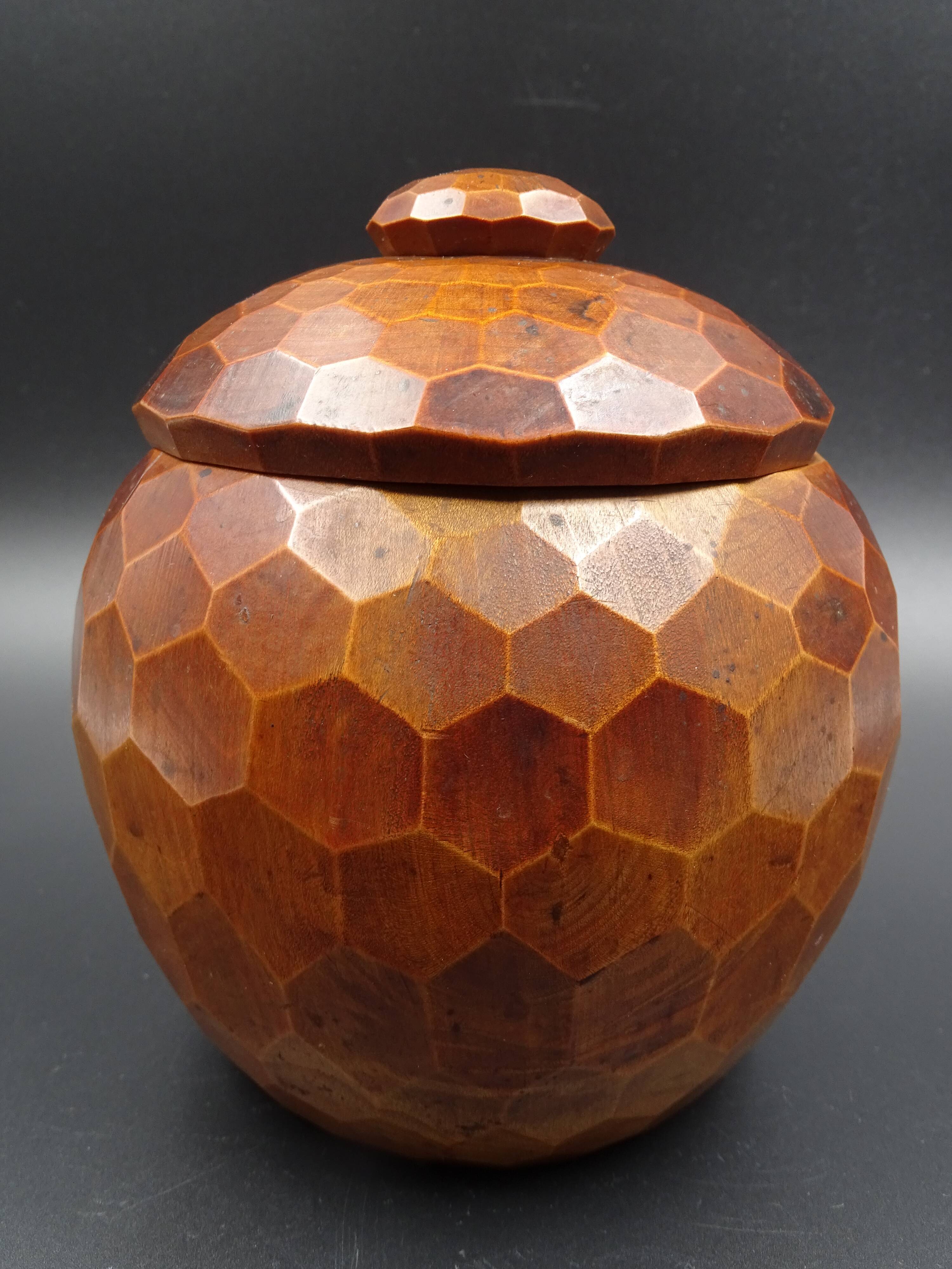 Wooden box- Decoration of cut sides - circa 1950