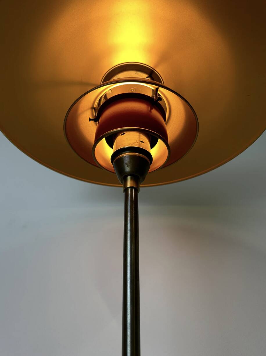 PH 1930 Table lamp with red copper shades by Poul Henningsen