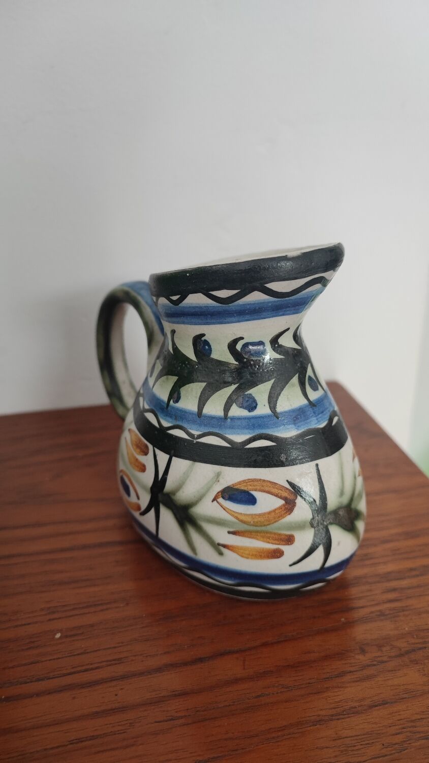 Old milk jug Quimper Keraluc