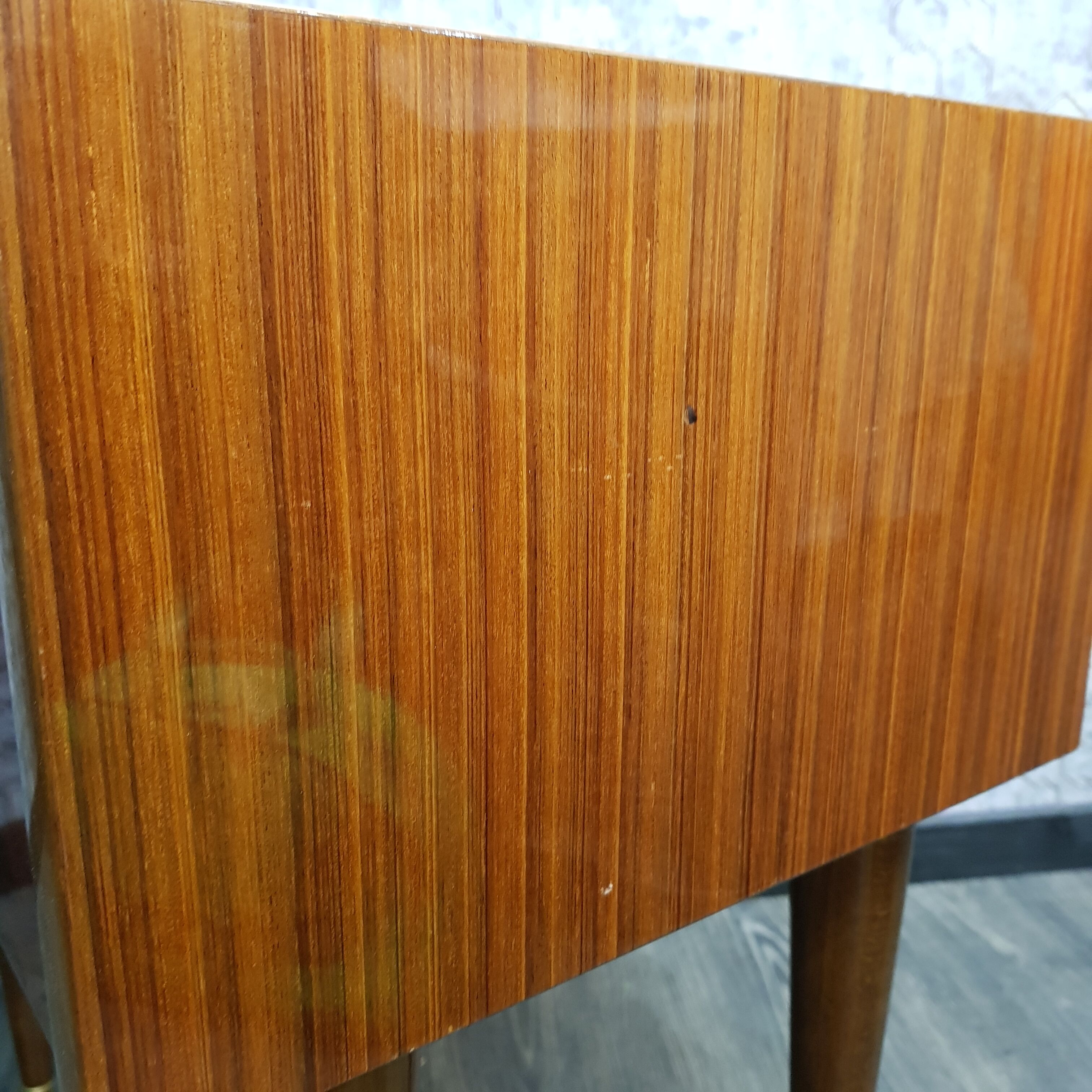 50s brilliant vernis