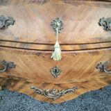 Commode style Louis XV