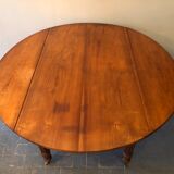 Round table with antique flaps