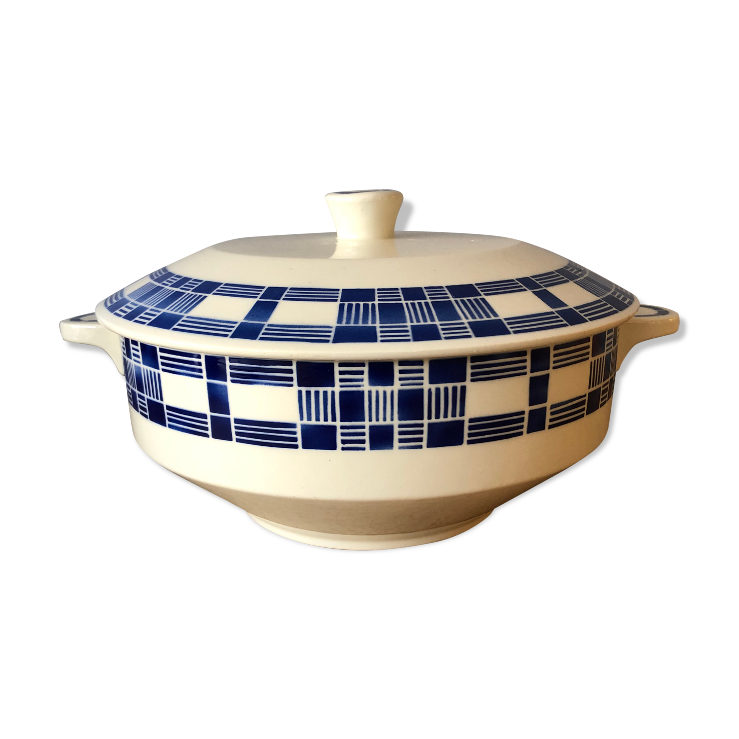 Old earthenware soup, Aurora model