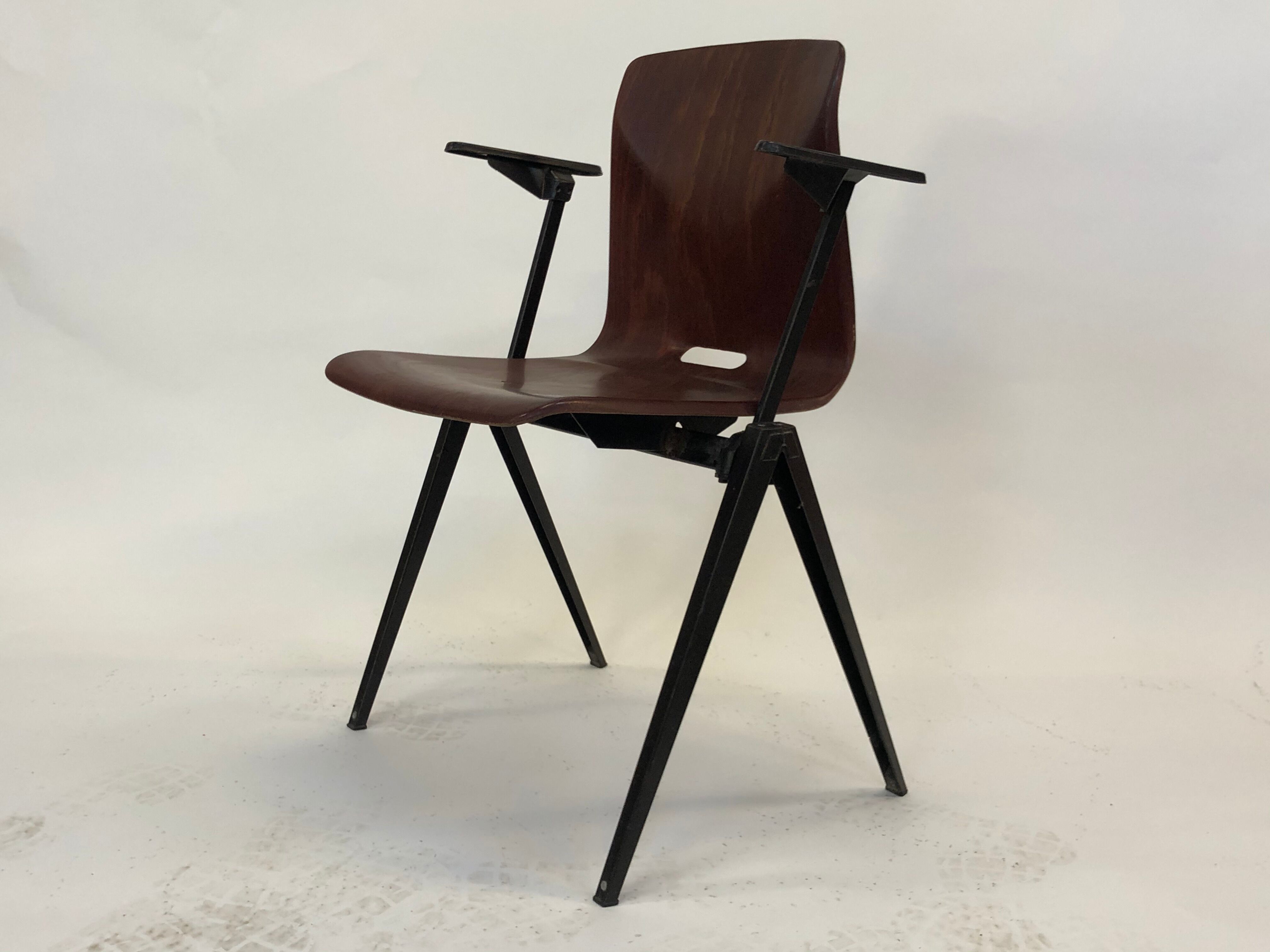 Chair Pagholz Galvanitas S22