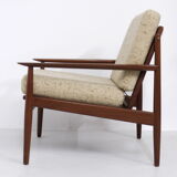 Pair of Easy Chairs by Svend Åge Eriksen for Glostrup