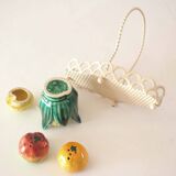 Salt and pepper set in slip and its basket