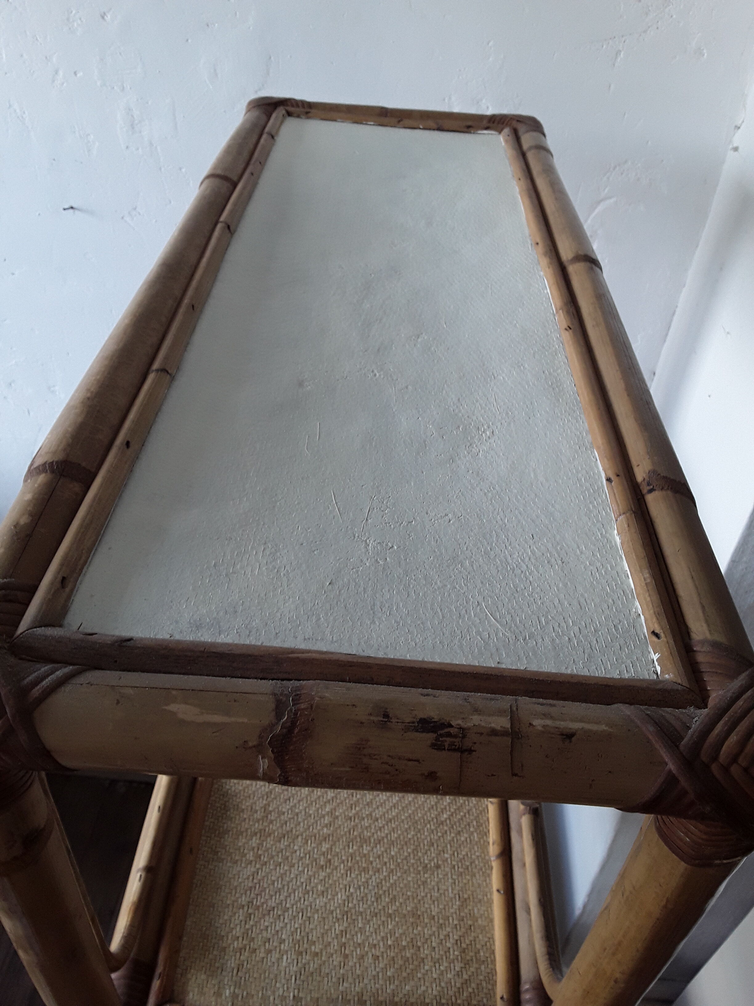 Vintage shelf in rattan 60/70s