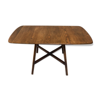 Table "old colonial 377"  par Lucian Ercoloni pour Ercol