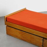 Lit banquette by Pierre Guariche, La Plagne, around 1965.