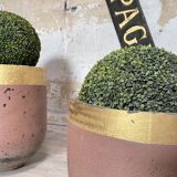 Planters, foundry crucibles
