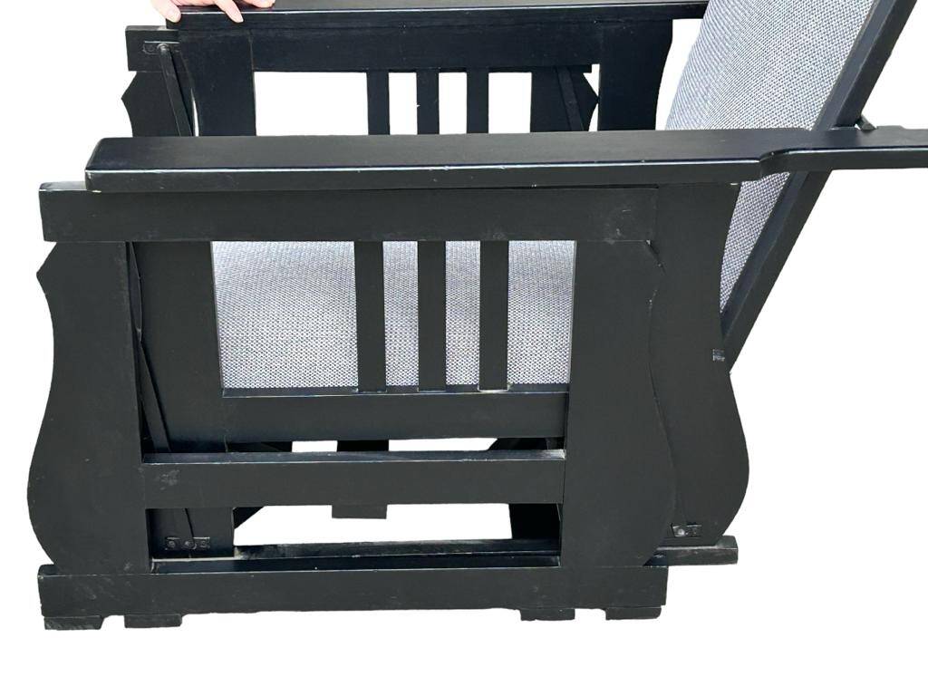 Important Pair Of Black Lacquered Rocking Armchairs Circa 1920 - 30