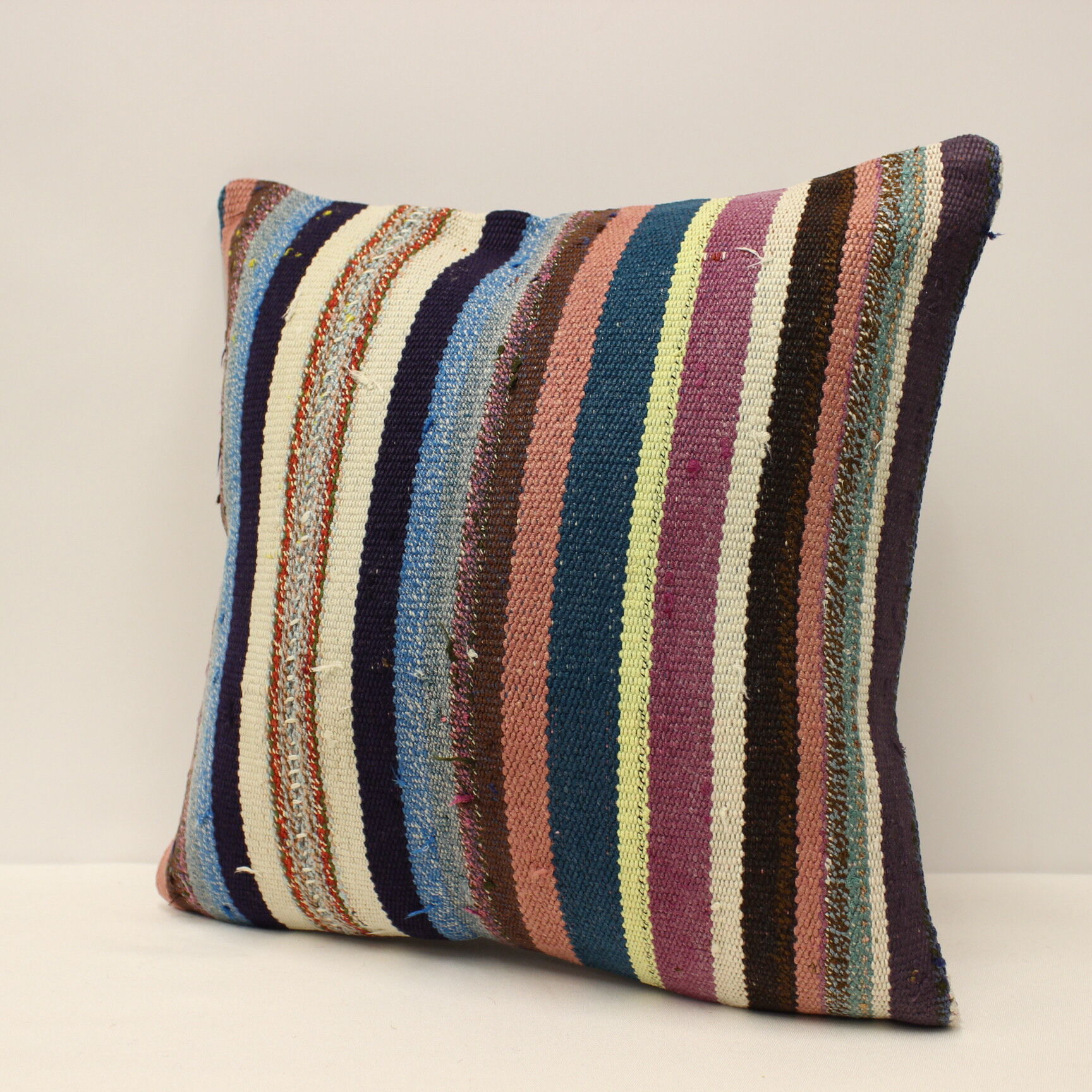 Coussin kilim 40x40 cm