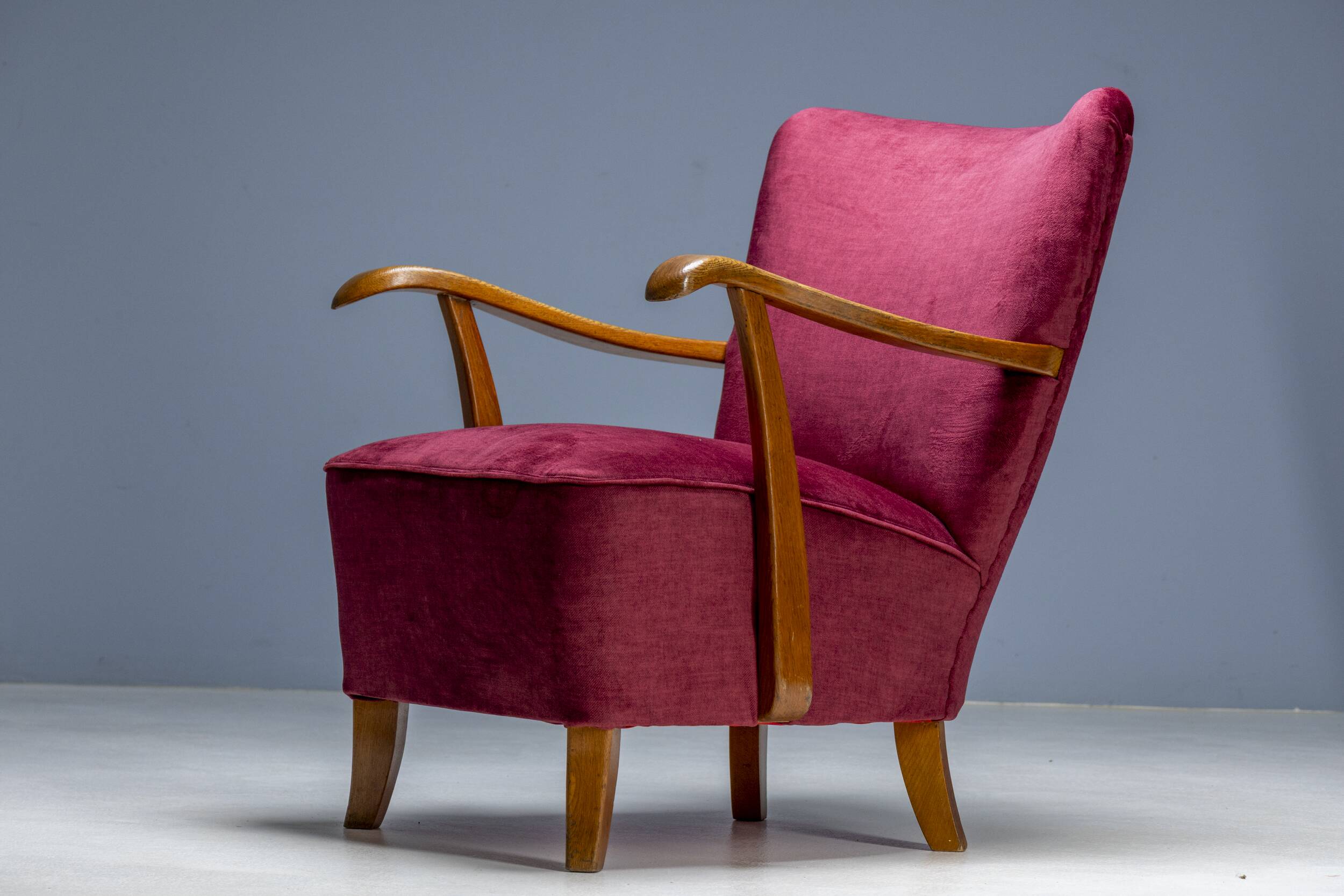 Pair of Art Deco Armchairs, 1930s, Czechoslovakia