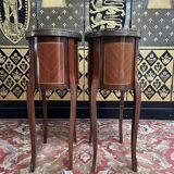 Paire de tables de chevets en marqueterie de style Louis XV