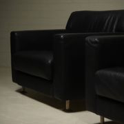 Pair of lounge chairs by Kunihide Oshinomi for Matteo Grassi 1980s