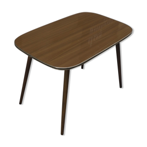 coffee table in the middle