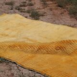 Tapis marocain Mrirt jaune d’or