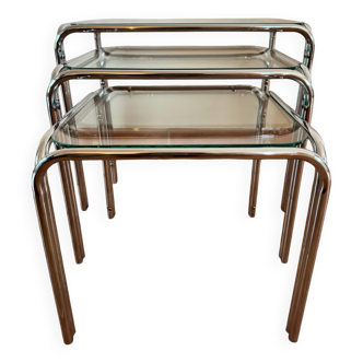 Table, gigogne