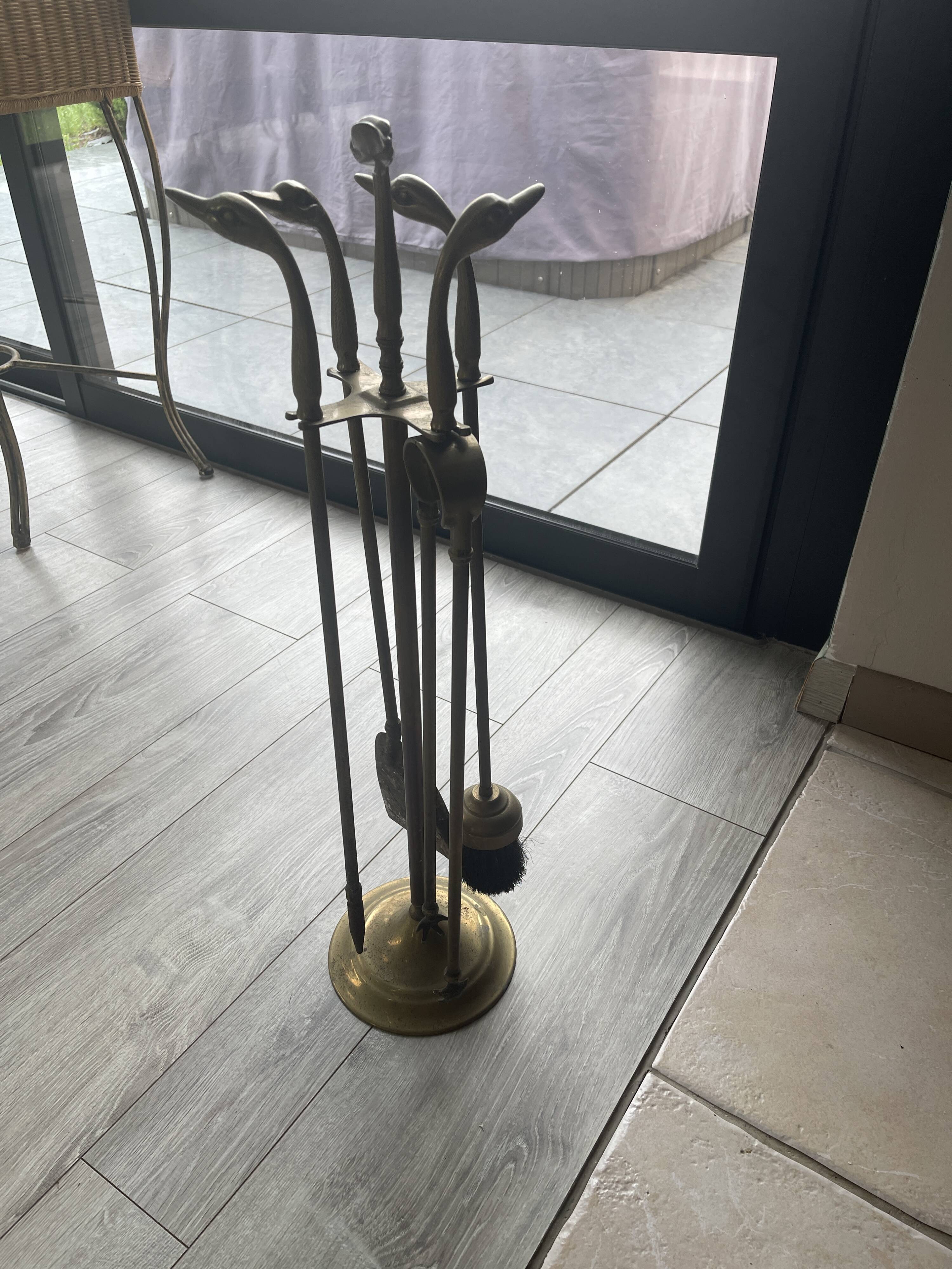 Brass duck head mantelpiece