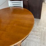 Round table in solid cherry wood Louis XV style and 2 extensions