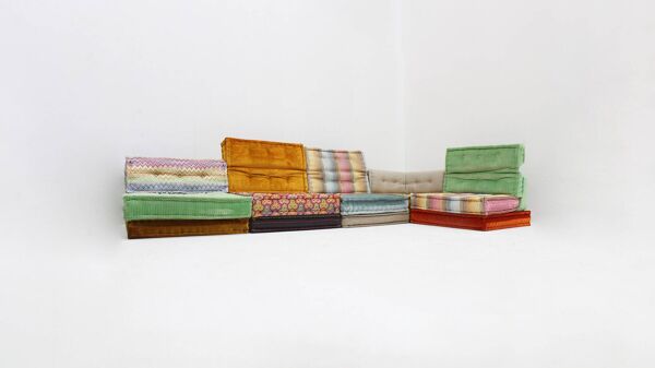 Canapé Mah Jong Roche Bobois design Missoni par Hans Hopfer, ensemble de 15.