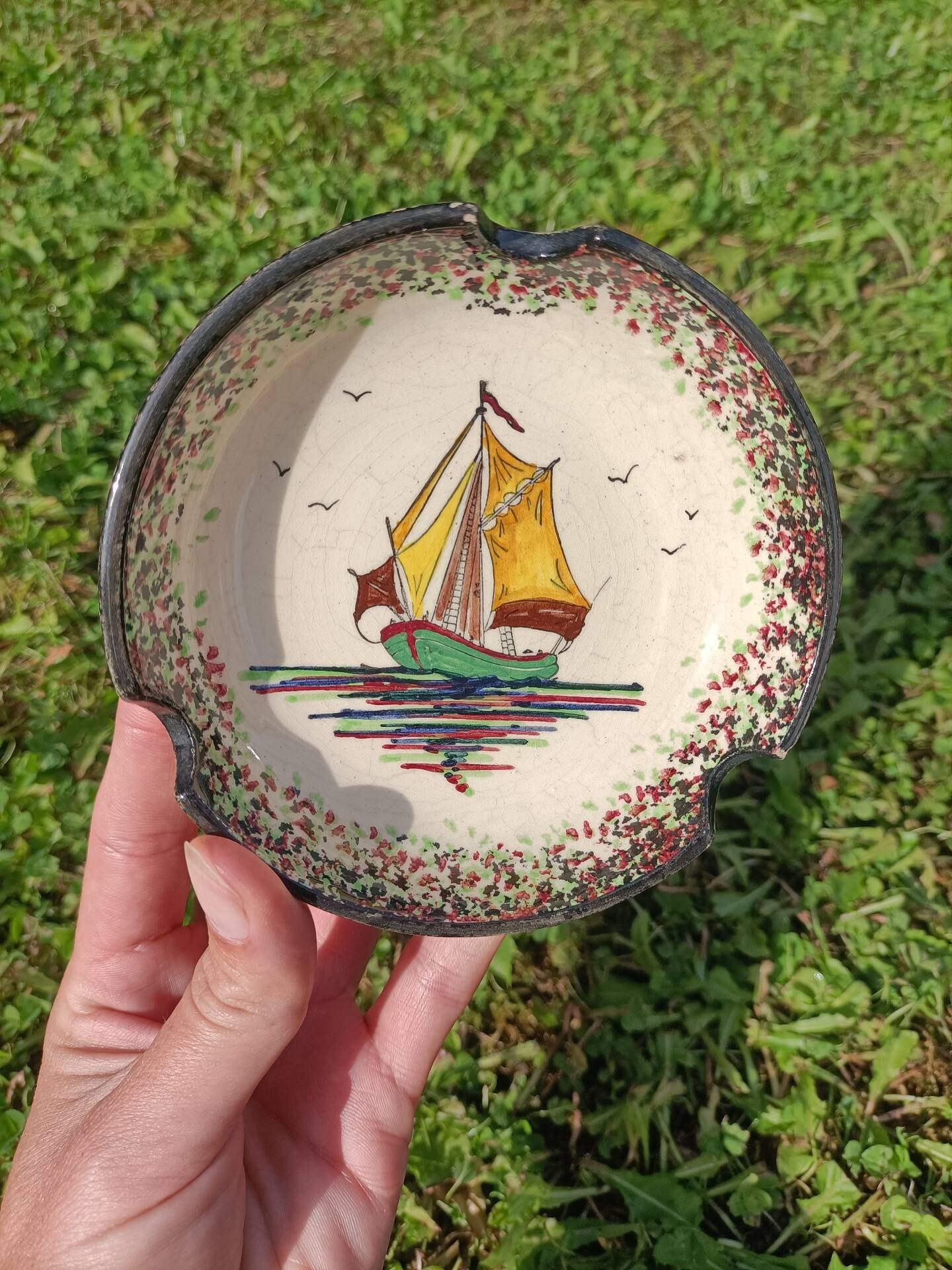 Marine ashtray