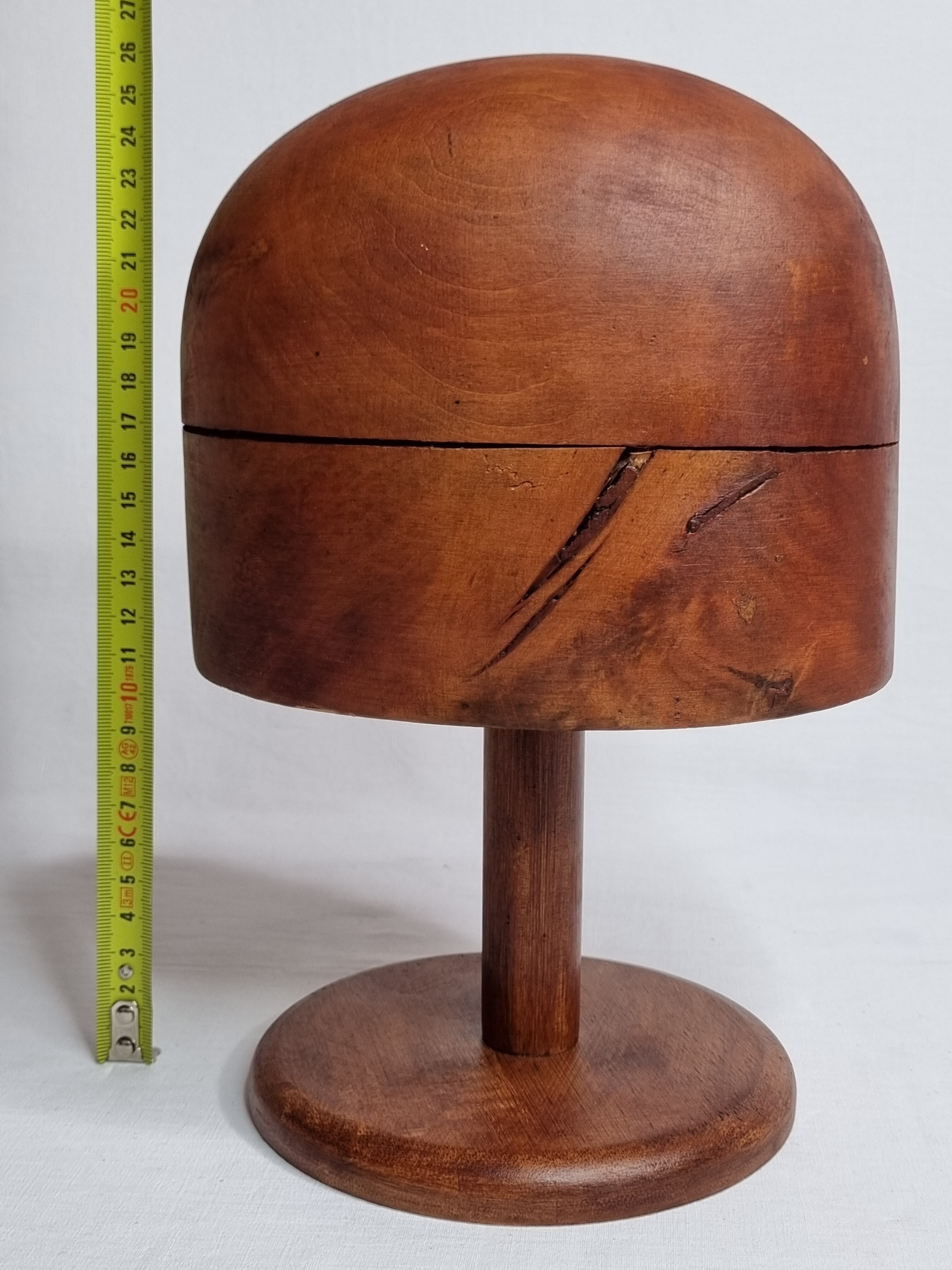 Old wooden hat shape on foot, 1900